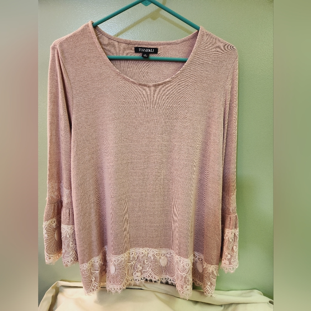 Pink Roz & Ali lace trimed sweater XL
